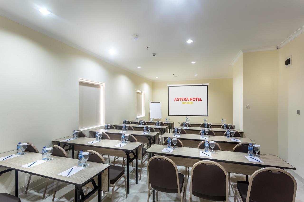 Astera Hotel Bintaro Serpong Exterior foto